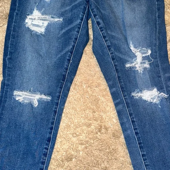 American Eagle Outfitters Dark Blue Distressed Skinny Jeans - Picture 2 of 6